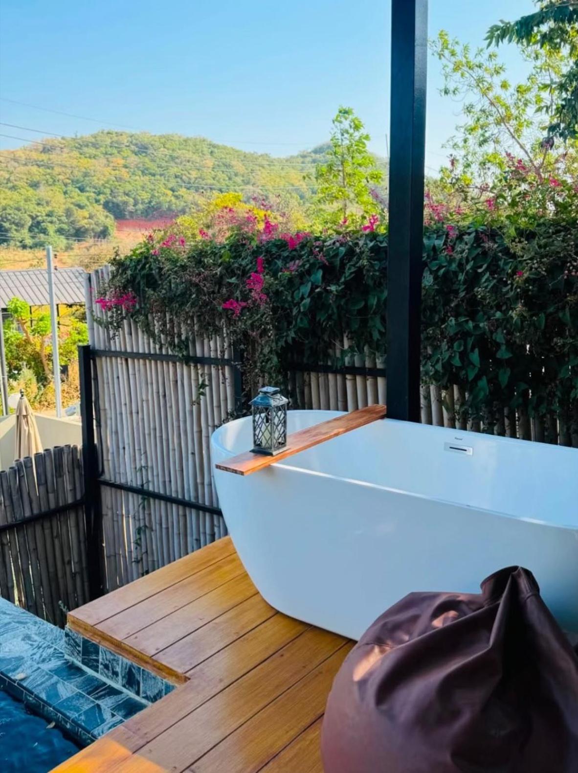 Phuzita Kohlarn-ภูศิตา เกาะล้านヴィラ エクステリア 写真